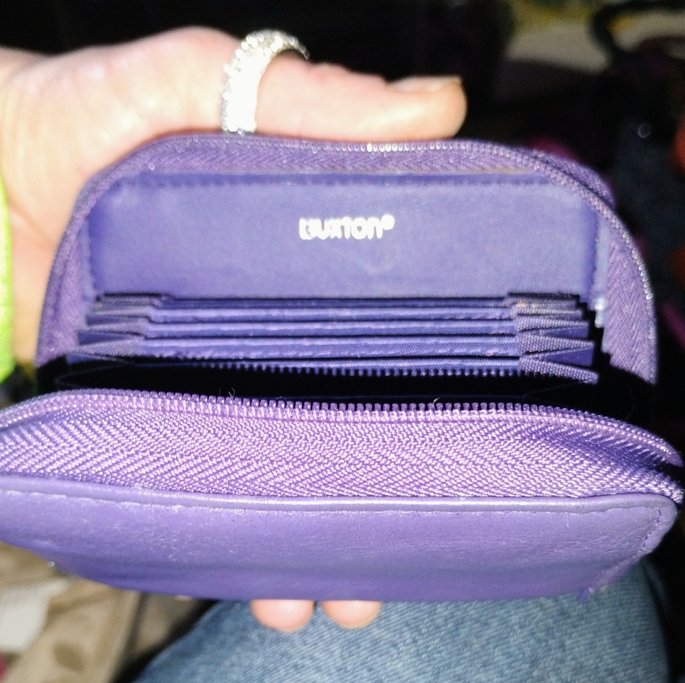 Buxton purple leather wallet